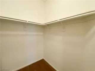 Photo #4: 2554894 Listing 