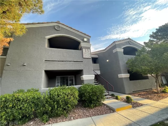 MLS: 2554911 Condo For Sale