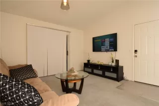 Photo #1: 2554926 Listing 