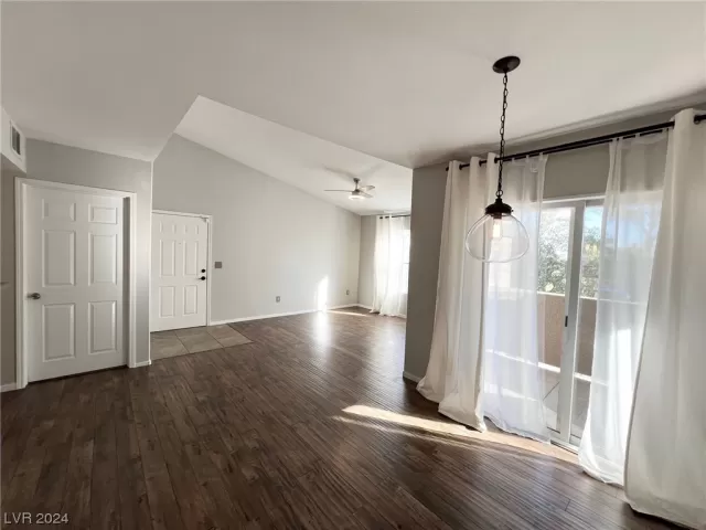 MLS: 2554960 Condo For Sale