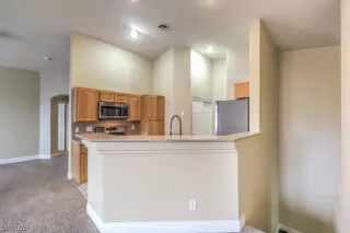 Photo #5: 2554991 Listing 