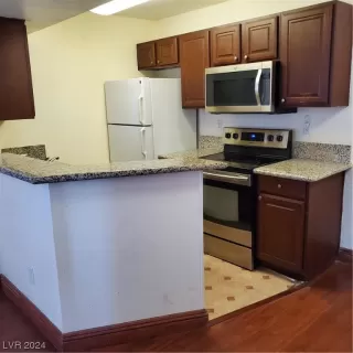 Photo #2: 2554997 Listing 