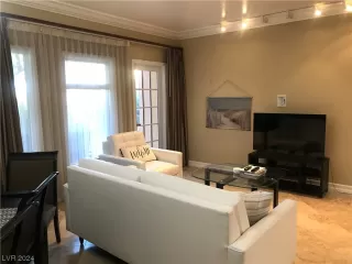 Photo #5: 2555004 Listing 