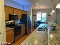 Photo #2: 2555006 Listing 