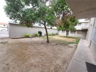 Photo #6: 2555015 Listing 