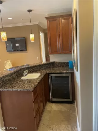 Photo #5: 2555036 Listing 