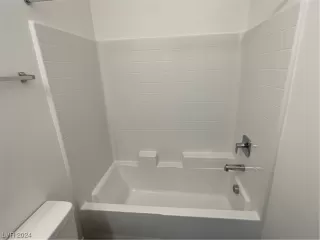 Photo #1: 2555083 Listing 