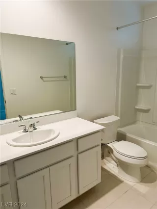 Photo #2: 2555090 Listing 