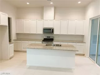 Photo #6: 2555090 Listing 