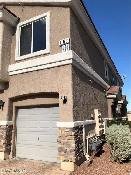 MLS: 2555129 Condo For Sale