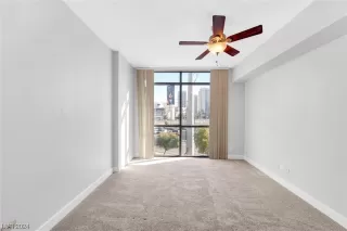 Photo #2: 2555143 Listing 