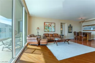 Photo #4: 2555175 Listing 