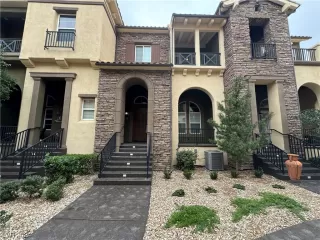 Photo #4: 2555232 Listing 