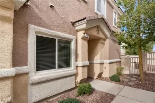 Photo #2: 2555259 Listing