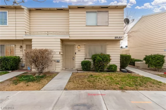 MLS: 2555299 Condo For Sale