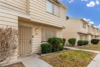 Photo #3: 2555299 Listing 