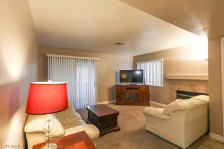 Photo #1: 2555331 Listing