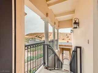 Photo #6: 2555332 Listing 