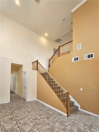 Photo #6: 2555339 Listing 