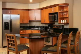 Photo #4: 2555353 Listing 
