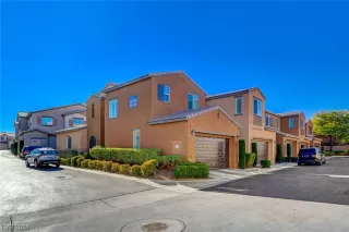 Photo #1: 2555361 Listing 