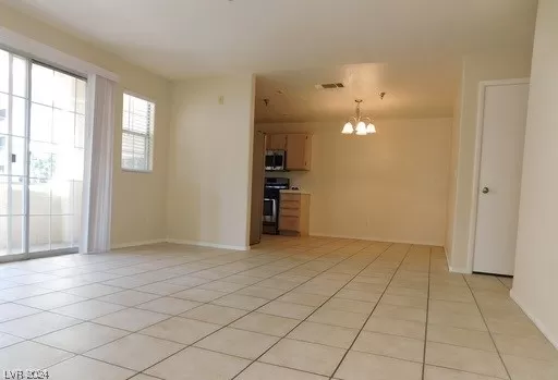 MLS: 2555415 Condo For Sale