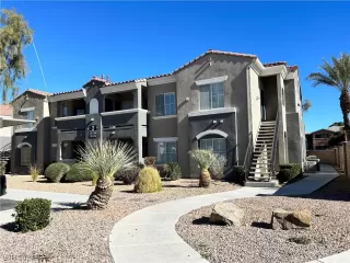 Photo #1: 2555465 Listing 