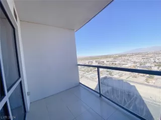 Photo #2: 2555497 Listing 