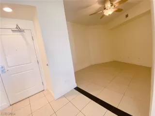 Photo #3: 2555497 Listing 