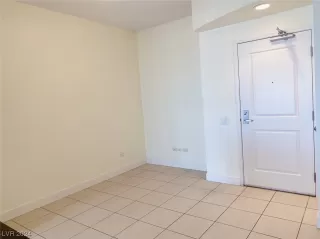 Photo #4: 2555497 Listing 