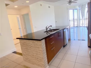 Photo #5: 2555497 Listing 