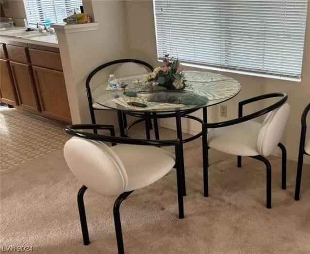 MLS: 2555531 Condo For Sale