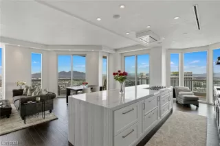 Photo #5: 2555532 Listing 