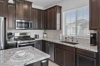 Photo #5: 2555551 Listing 