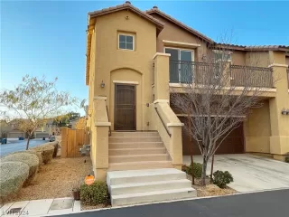 Photo #1: 2555556 Listing 