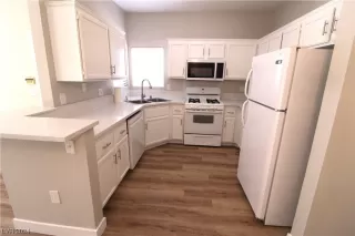 Photo #5: 2555565 Listing 