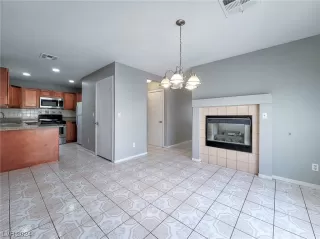 Photo #3: 2555567 Listing