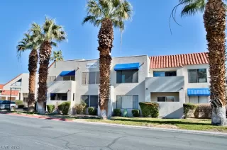 Photo #1: 2555602 Listing