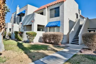 Photo #2: 2555602 Listing