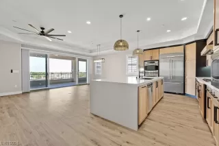 Photo #6: 2555630 Listing 