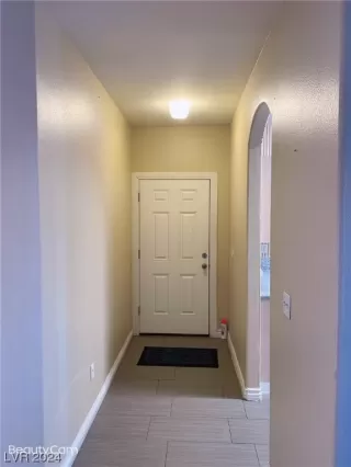 Photo #6: 2555647 Listing 