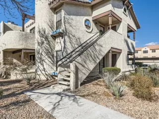 Photo #1: 2555667 Listing