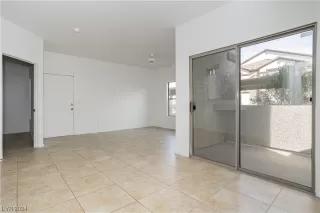 Photo #5: 2555679 Listing 