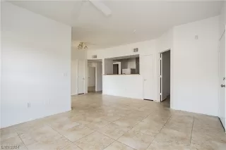 Photo #6: 2555679 Listing 