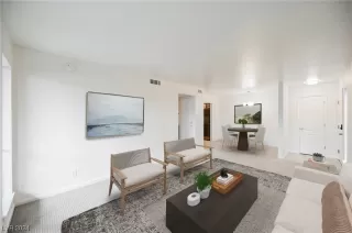 Photo #1: 2555692 Listing 