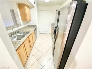 Photo #1: 2555753 Listing 