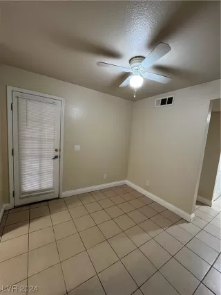 Photo #1: 2555757 Listing 