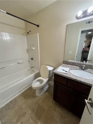 Photo #4: 2555757 Listing 