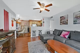 Photo #3: 2555763 Listing 