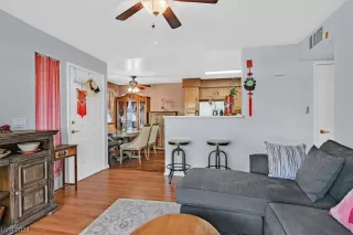 Photo #4: 2555763 Listing 